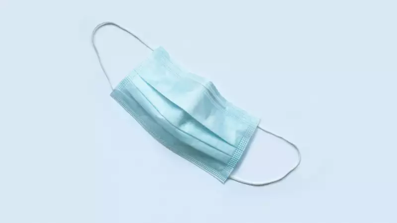 Pam menegakis covid mask