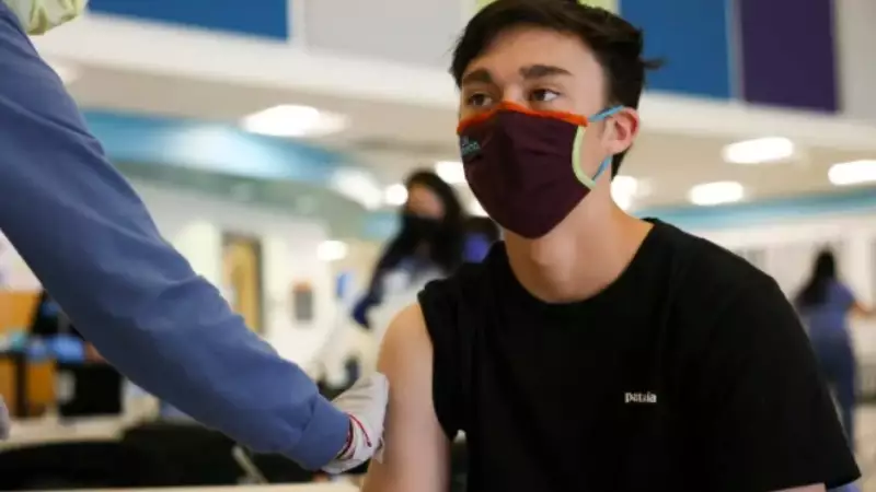 Push to vaccinate students covid collaborative